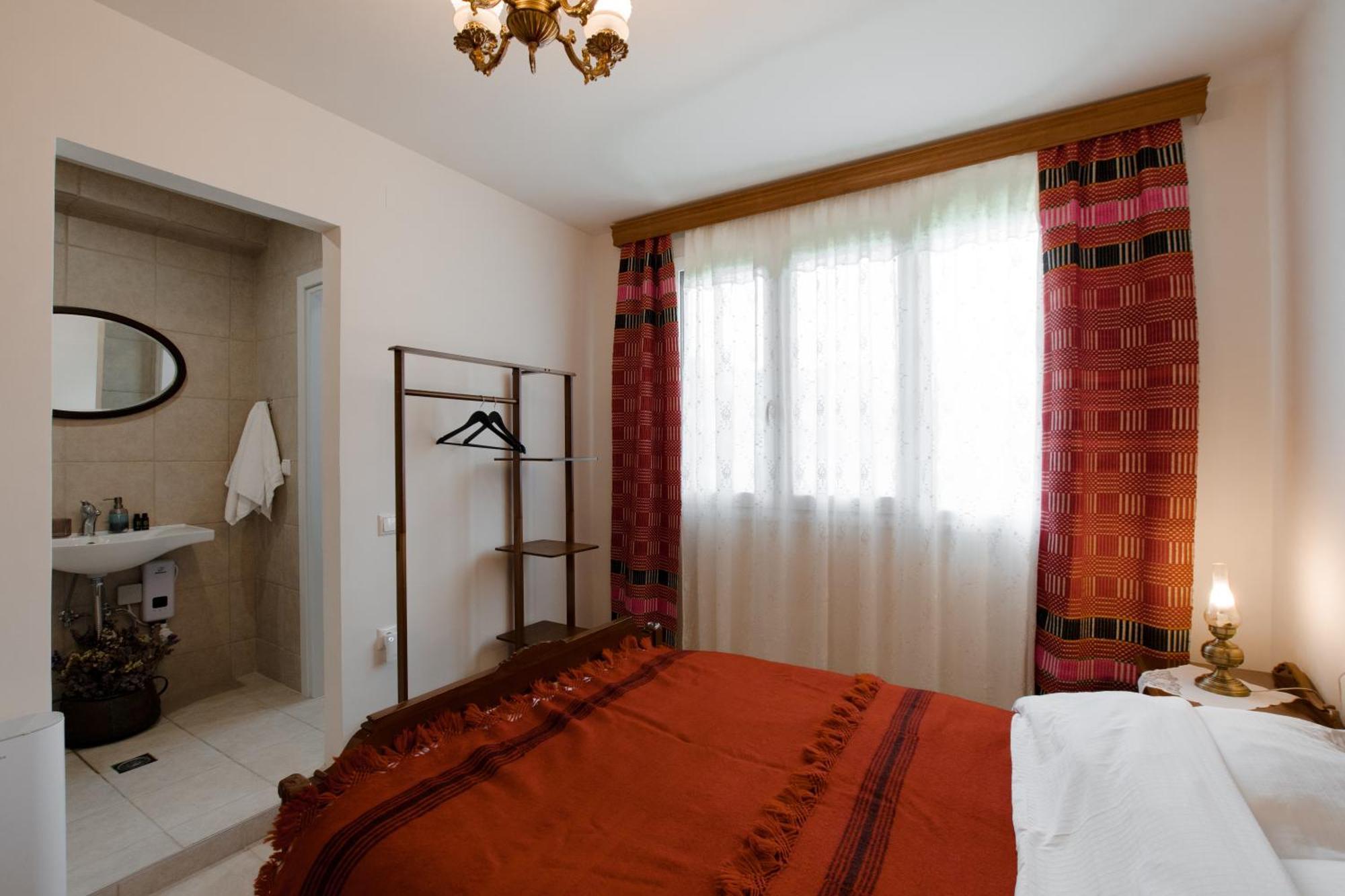 Апартаменты Prasini Folia - Studio Mesili Аногея Экстерьер фото